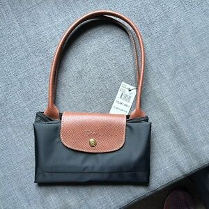 BRAND NEW SMALL SHOULDER TOTE